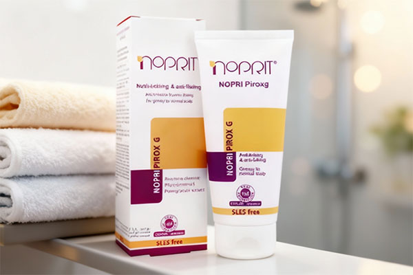 شامپو ضد خارش نوپریت روی قفسه حمام