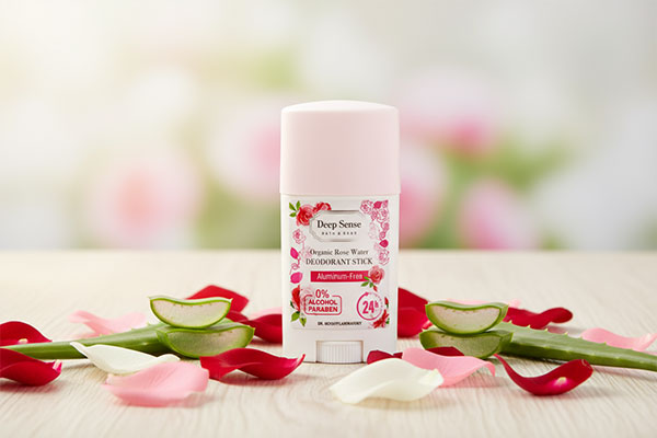 دئودورانت رز دیپ سنس با گل رز و آلوئه‌ورا