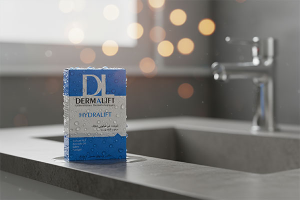 پن مرطوب کننده شفاف درمالیفت با قطرات آب