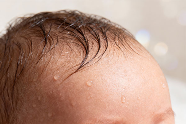 پوست و موی نرم کودک با شامپو کودکان هیدرودرم