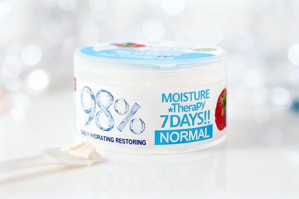 کرم رطوبت‌رسان بلوبری کامان با جذب سریع و آبرسانی 24 ساعته