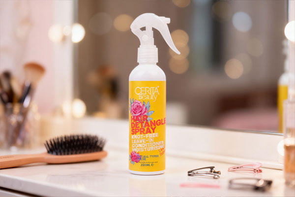 اسپری نرم کننده مو سریتا و وسایل مراقبت از مو