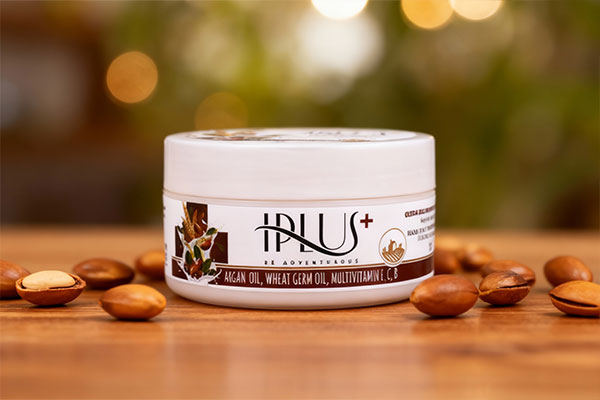 کرم مرطوب کننده آرگان آی پلاس با ترکیبات طبیعی