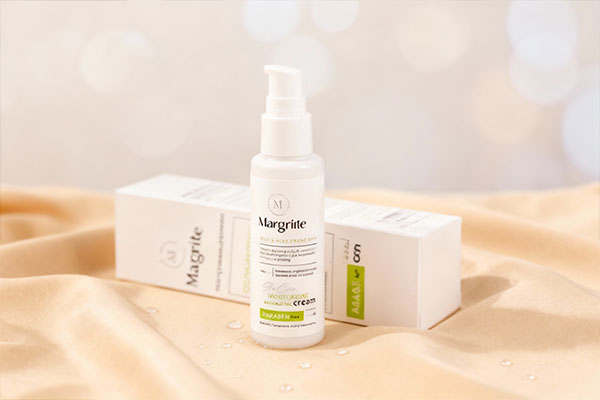 نمای نزدیک از آبرسان پوست چرب مارگریت با حس آبرسانی